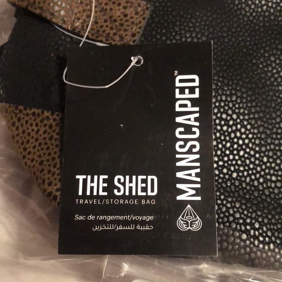 Men’s Manscaped Package: The Shed 12” Long Bag, Crop Preserver & Reviver (NEW) - Picture 5 of 8